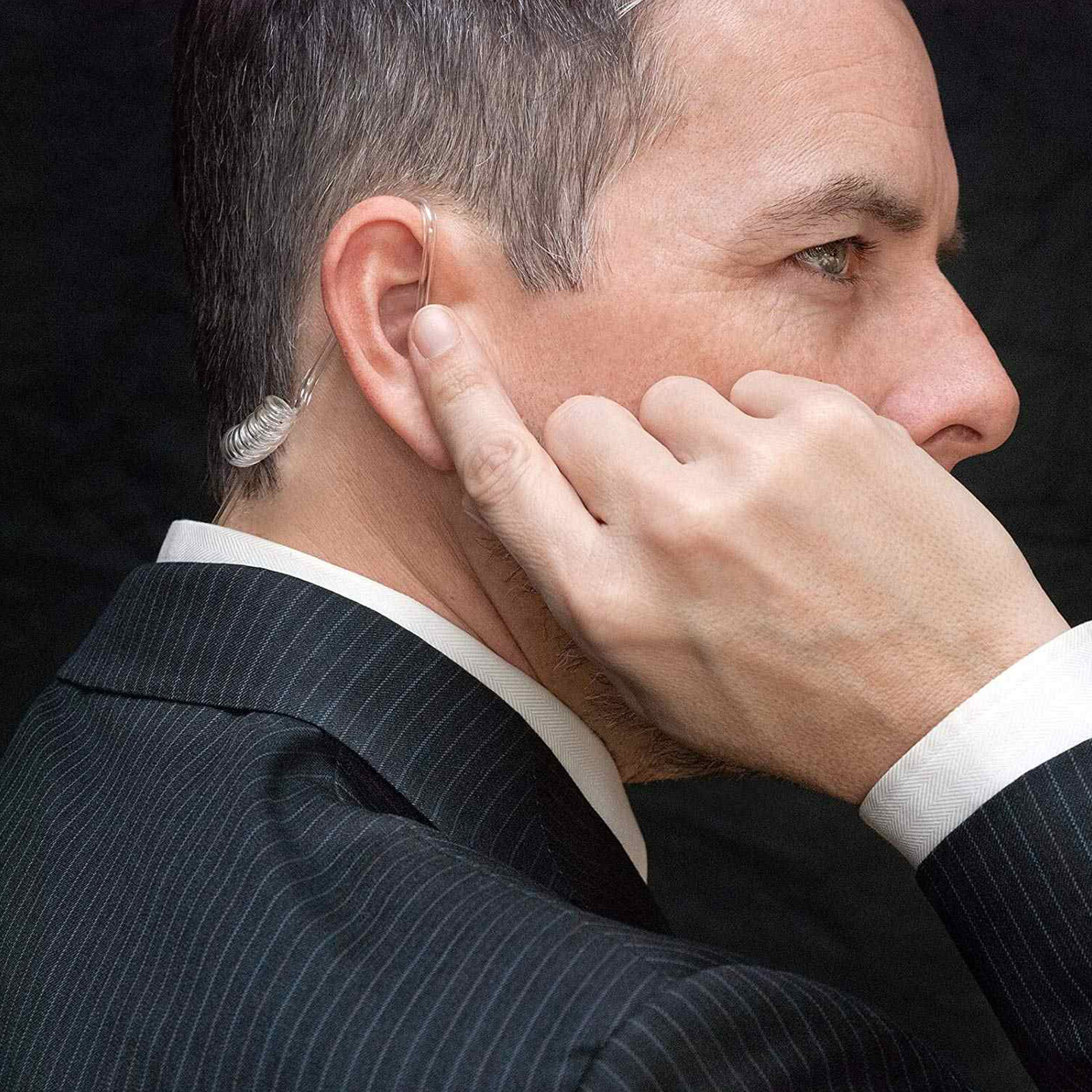 2 Pin Walkie Talkie Earpiece Headset Mic PTT for BAOFENG/BAOJIE/WEIERWEI Radio