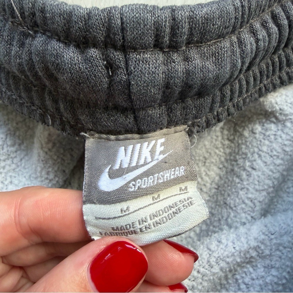 Nike Men's Vintage Y2K Gray Sweatpants Baggy