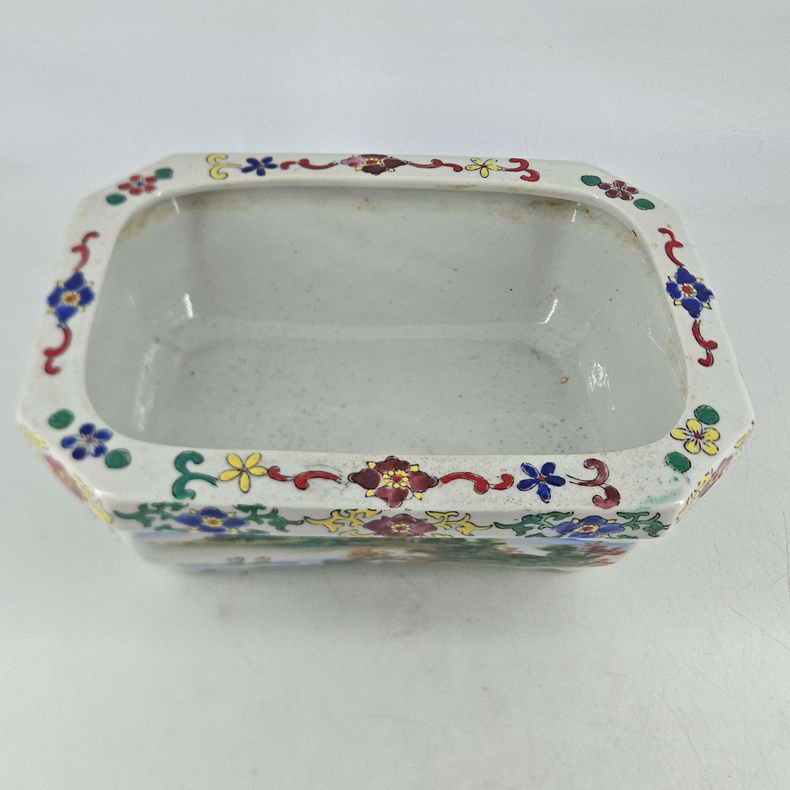 Vintage Chinese famille rose figural landscape porcelain planter