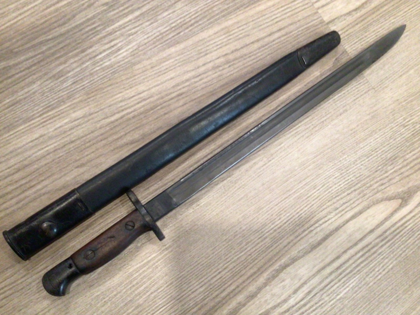 Superb WW1 British 1907 Mk1 Bayonet  ~ Anderson Maker Marked   Looks Un-Issued