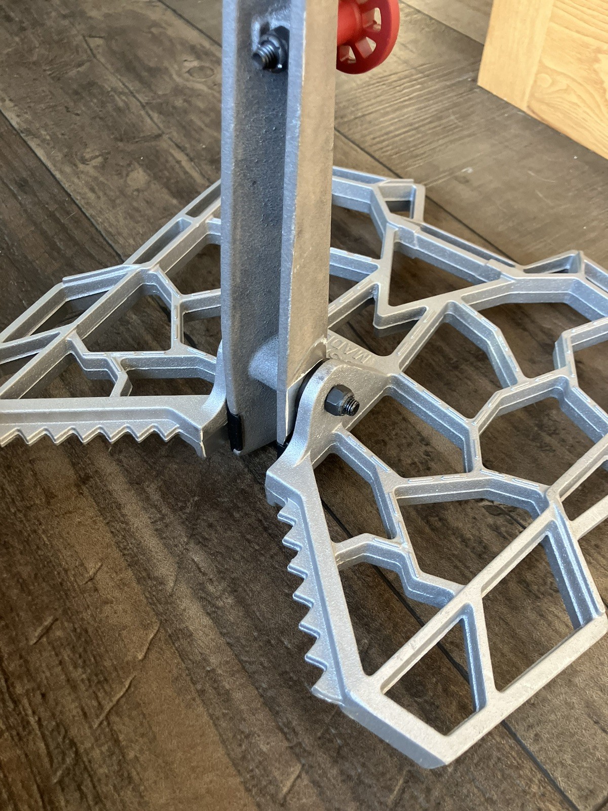 Trophyline Onyx Platform Grey Saddle Hunting Tree Stand New Made In The USA