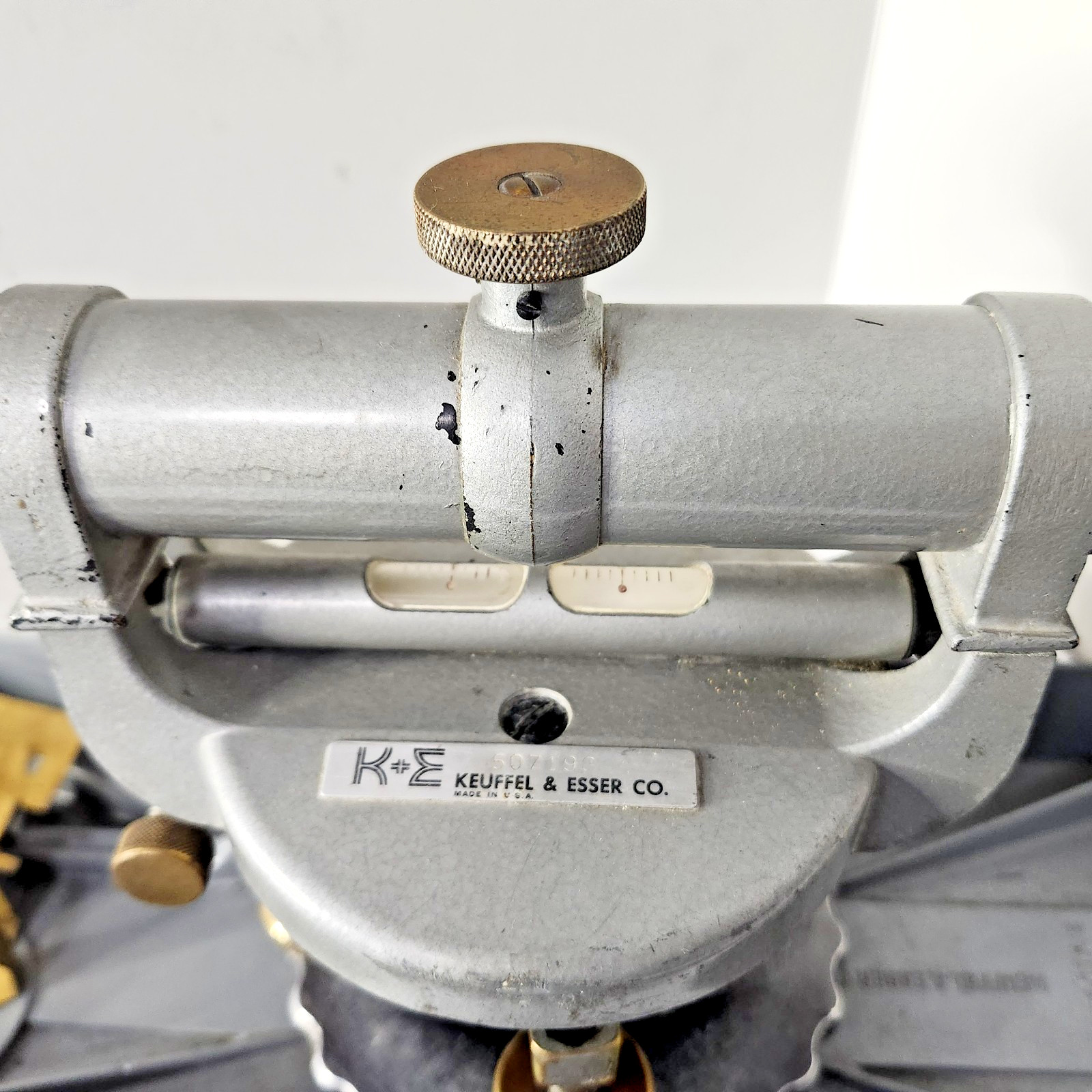 Vintage Keuffel & Esser K&E 77000 Construction Level w/ Case