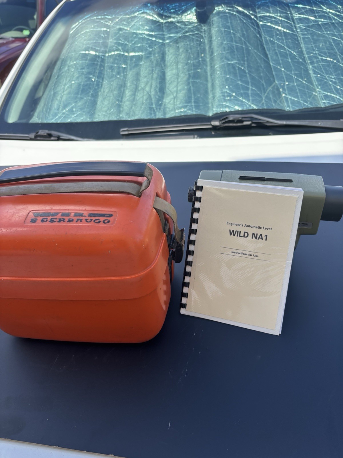 Wild Heerbrugg NA 1 Level - Erect Image . 28X Magnification; Calibrated