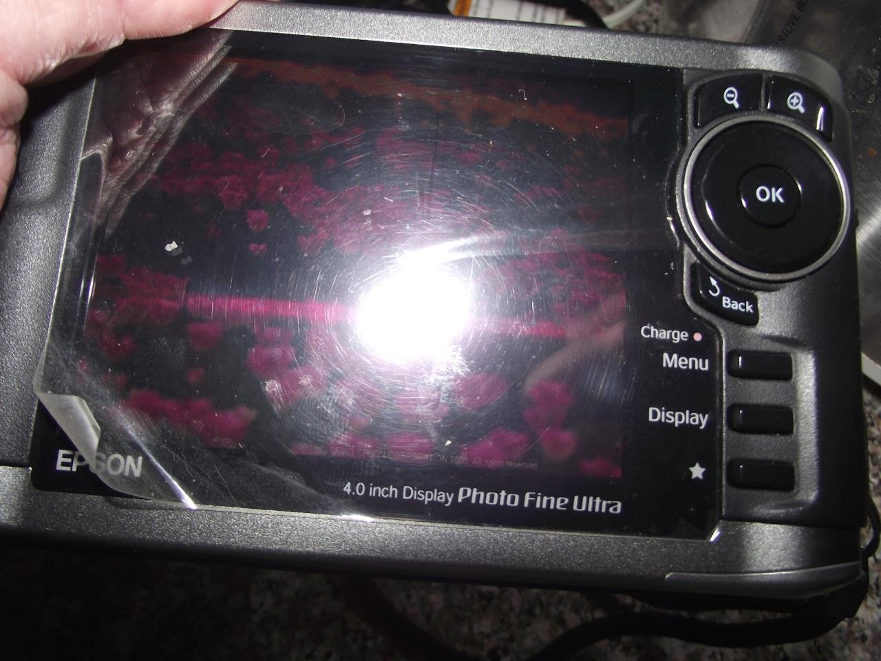 EPSON MULTIMEDIA VIEWER P-3000 PORTABLE STORAGE AND BACK UP