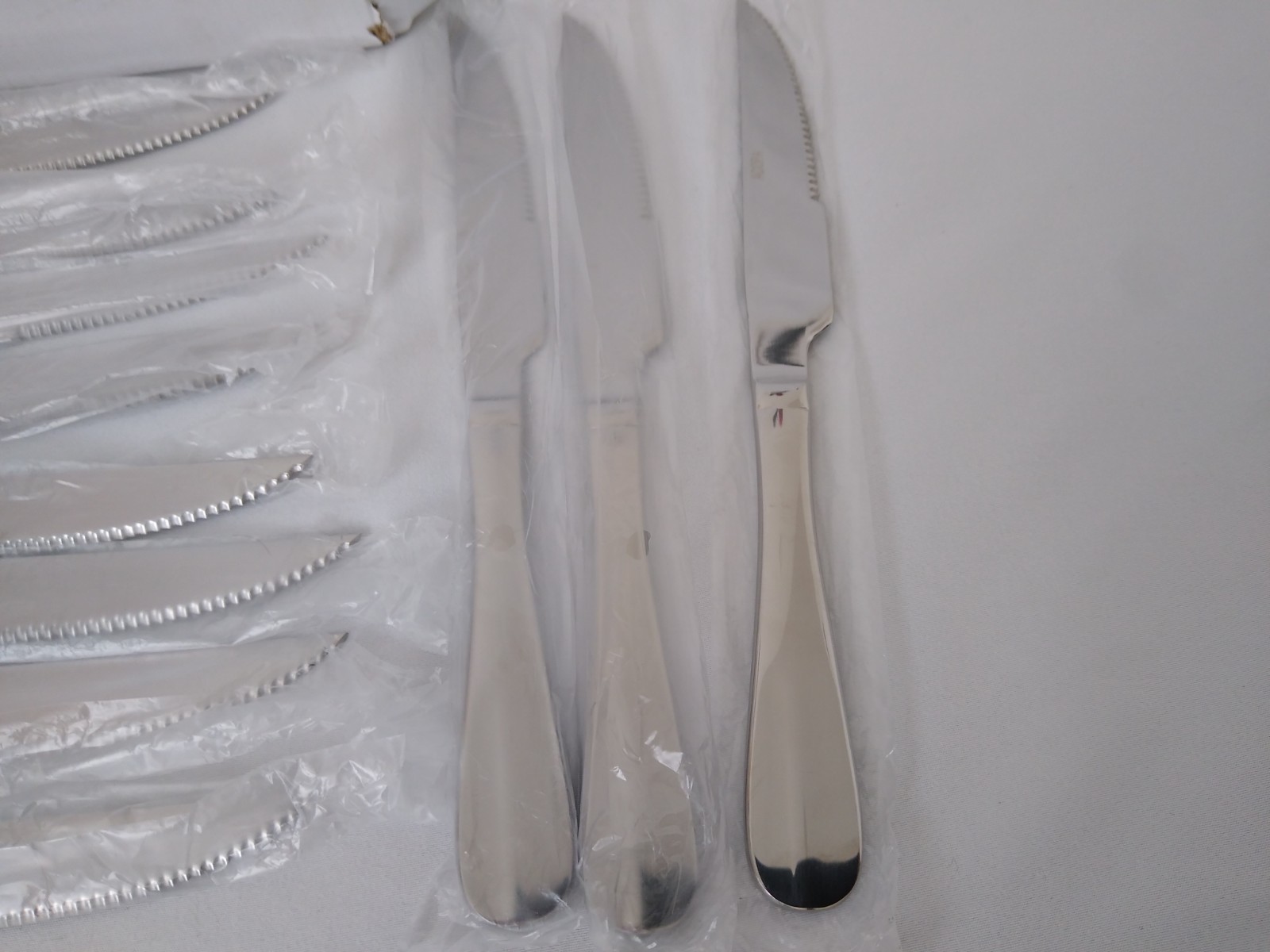 Acopa 18 0 Stainless Steel 9 in Steak Knife 11 Pack Benson Brigitte Flatware