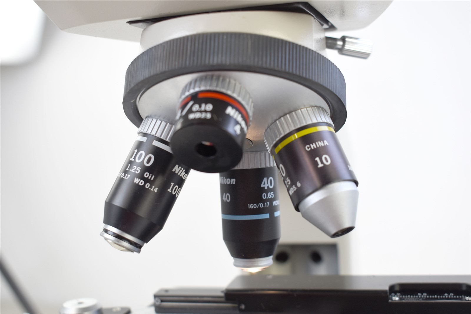 Nikon Alphaphot-2 YS2-H Binocular Microscope w/ 4 10 40 100 Objectives