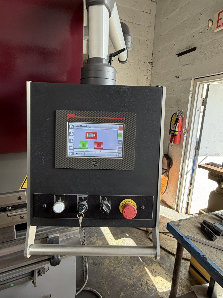 GMC HPB-7006 70 Ton x 6' CNC Hydraulic Press Brake