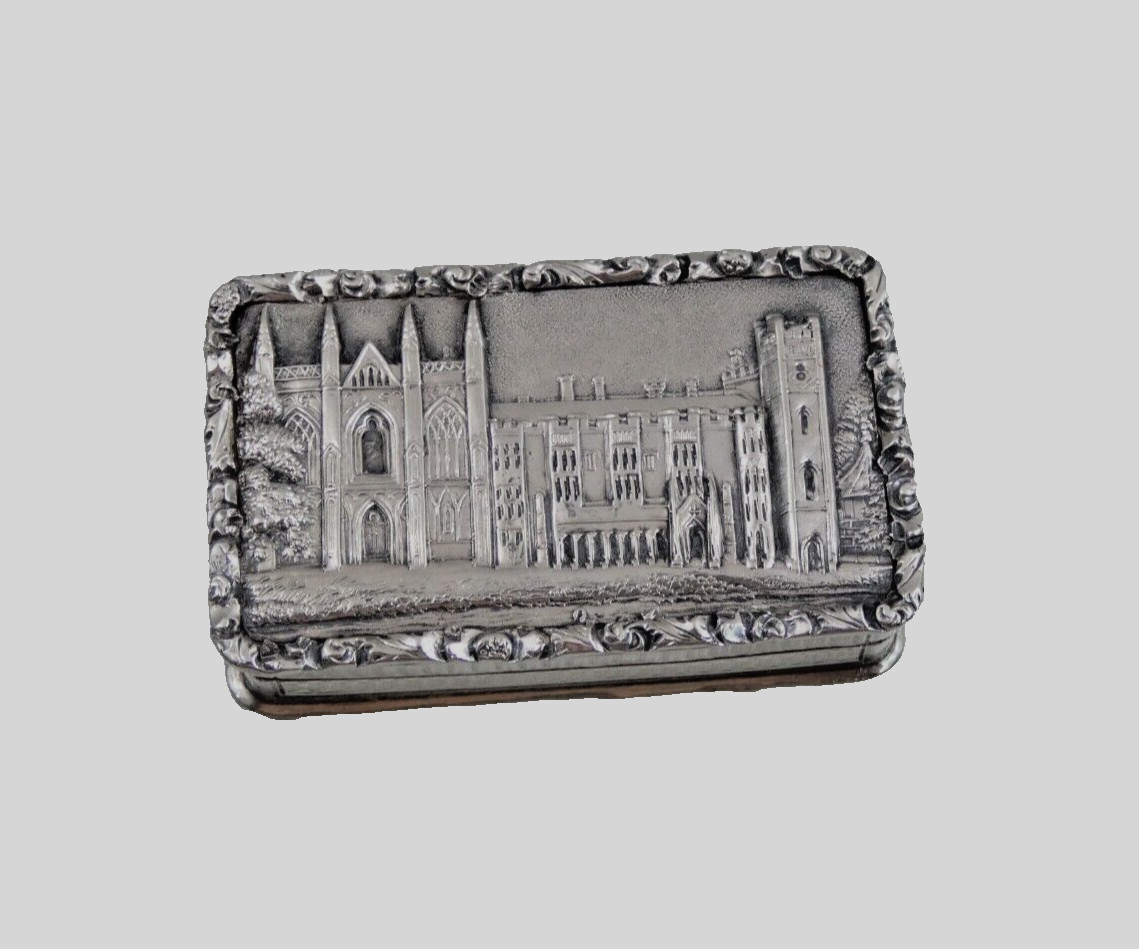 RARE 1810 ENGLISH GEORGIAN STERLING SILVER CASTLE TOP VINAIGRETTE ARCHITECTURAL