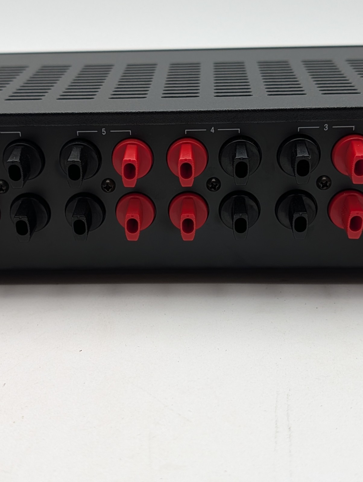 Adcom Model GFS-6 Speaker Selector