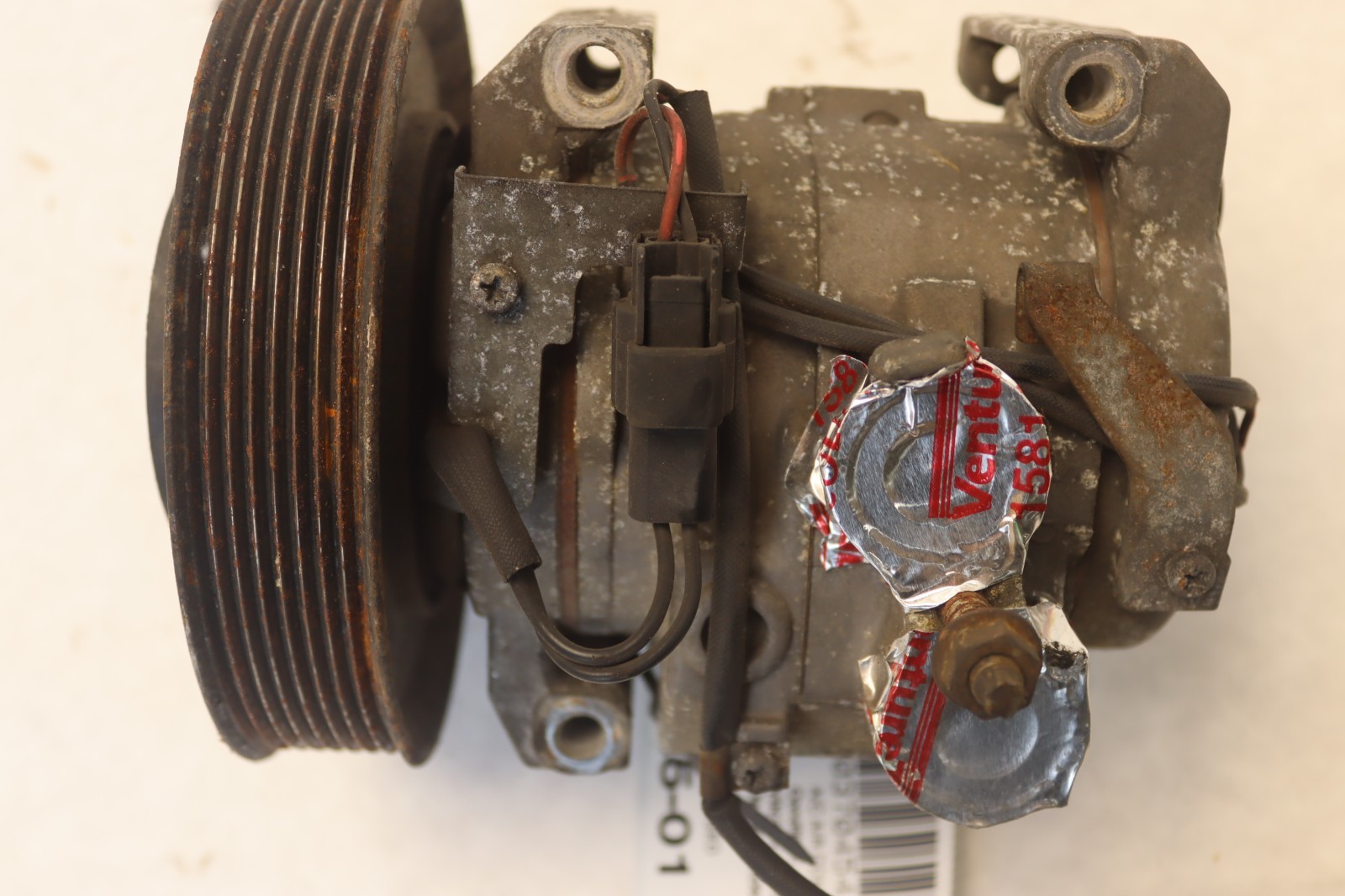 2008-2017 FREIGHTLINER CASCADIA 125 D15 A/C AIR COMPRESSOR 6512852 OEM