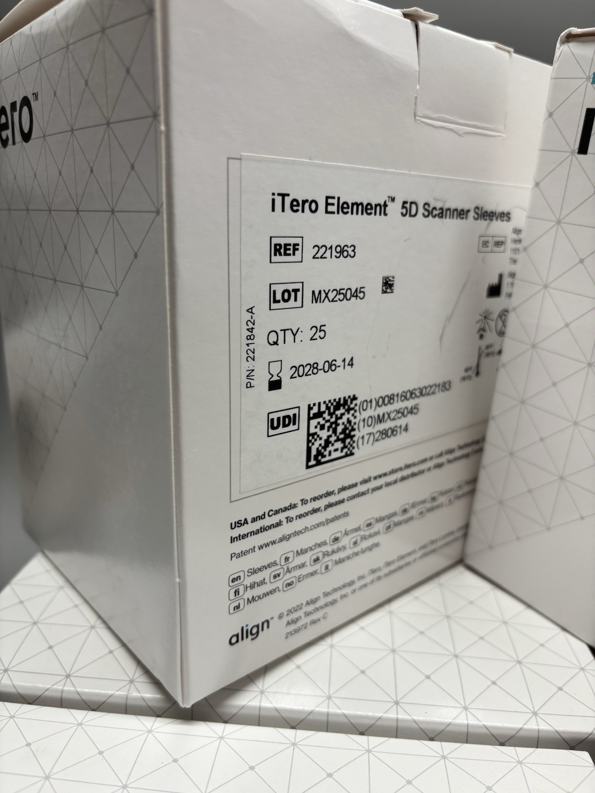 Itero Sleeves Lot Of 8 Boxes Element / 5d / 5d Plus Free Shipping
