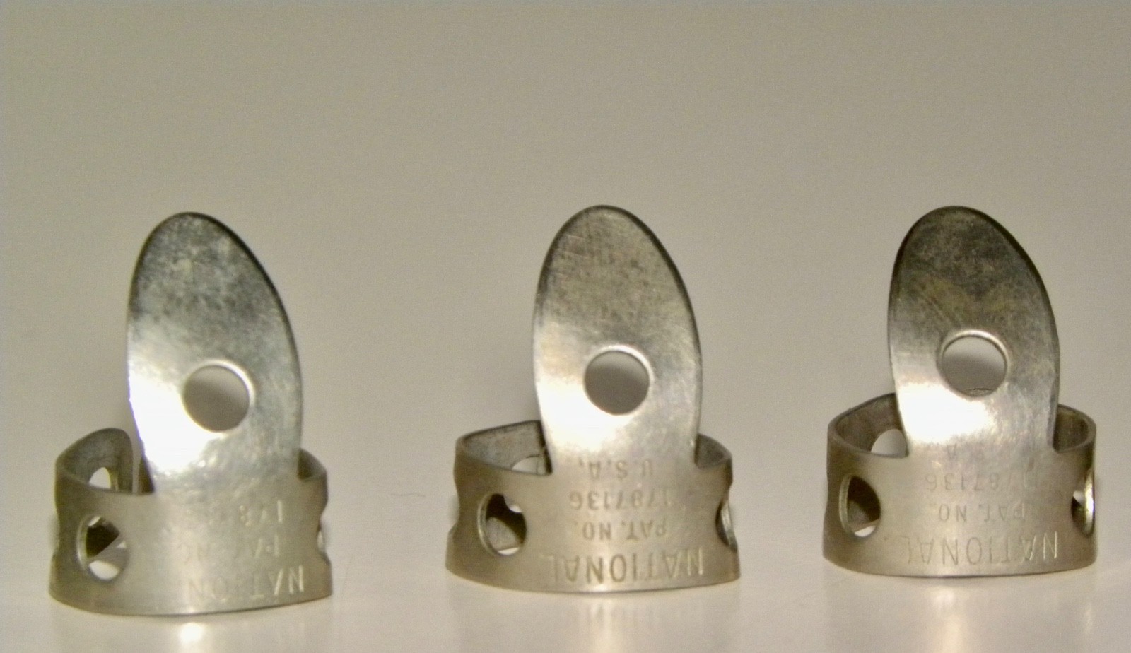 (4) Vintage NATIONAL Finger Picks ~ PAT. No. 1787136 ~ (1) FIT-RITE Finger Pick