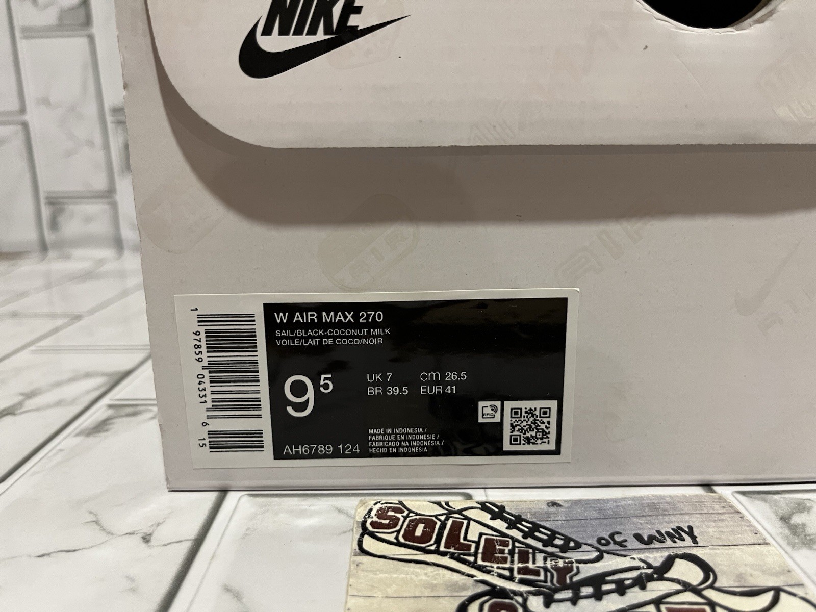 New Nike Air Max 270 Yellow White Running Gym Workout Training Shoes Womens