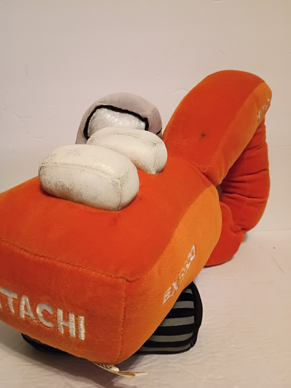 Hitachi Super EX5500 Excavator plush toy rare AME promotions promotional toy