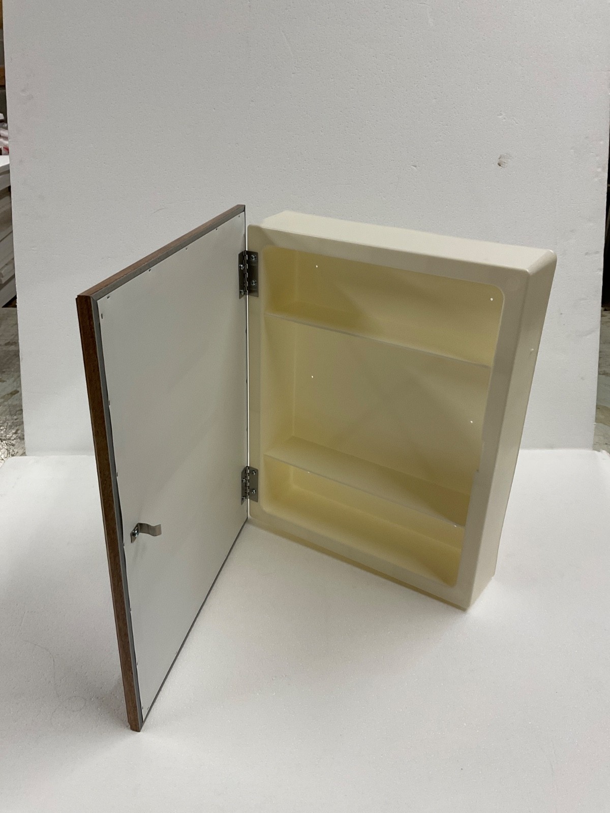 Medicine Cabinet 52-939013A Oak Wood Look Trim RV/Camper/Trailer/Home