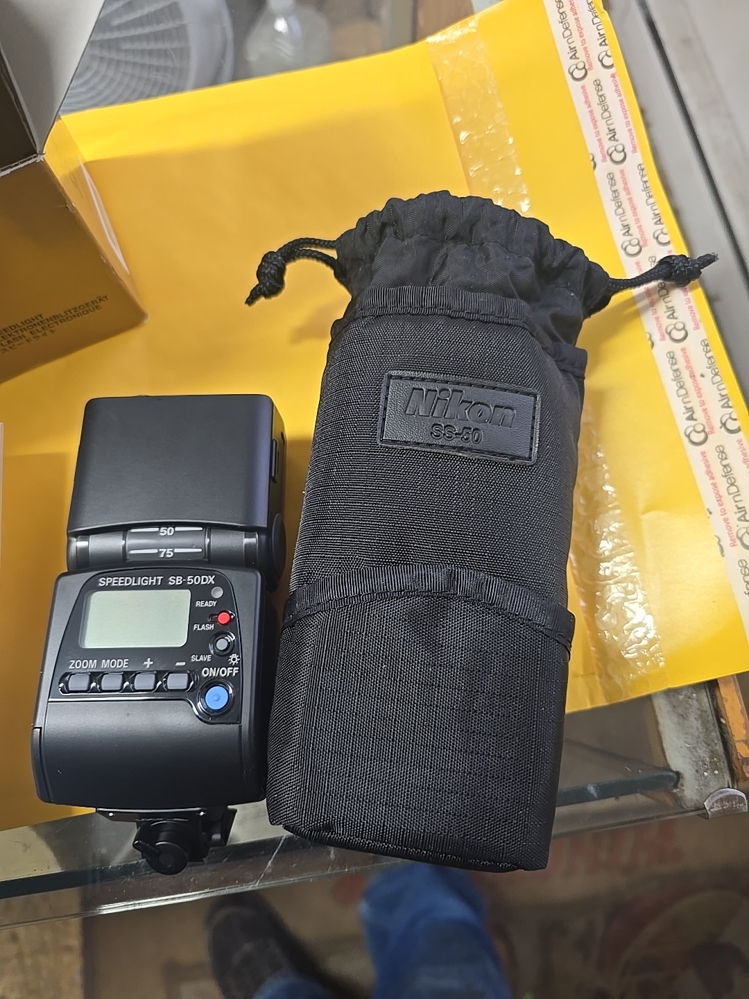 MINT Cond. Nikon Speedlight SB-50DX Flash w/case Shoe Mount