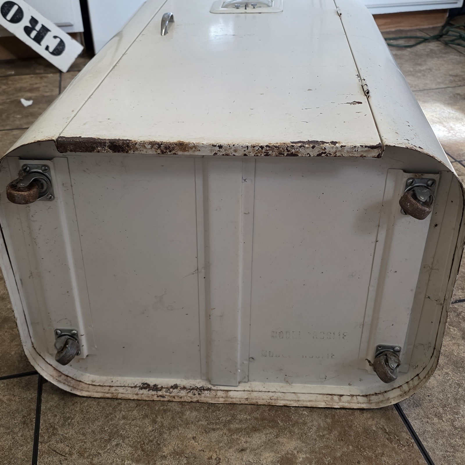 Vintage 1950s Westinghouse Electric Roaster Oven w/ Cabinet & Accessories