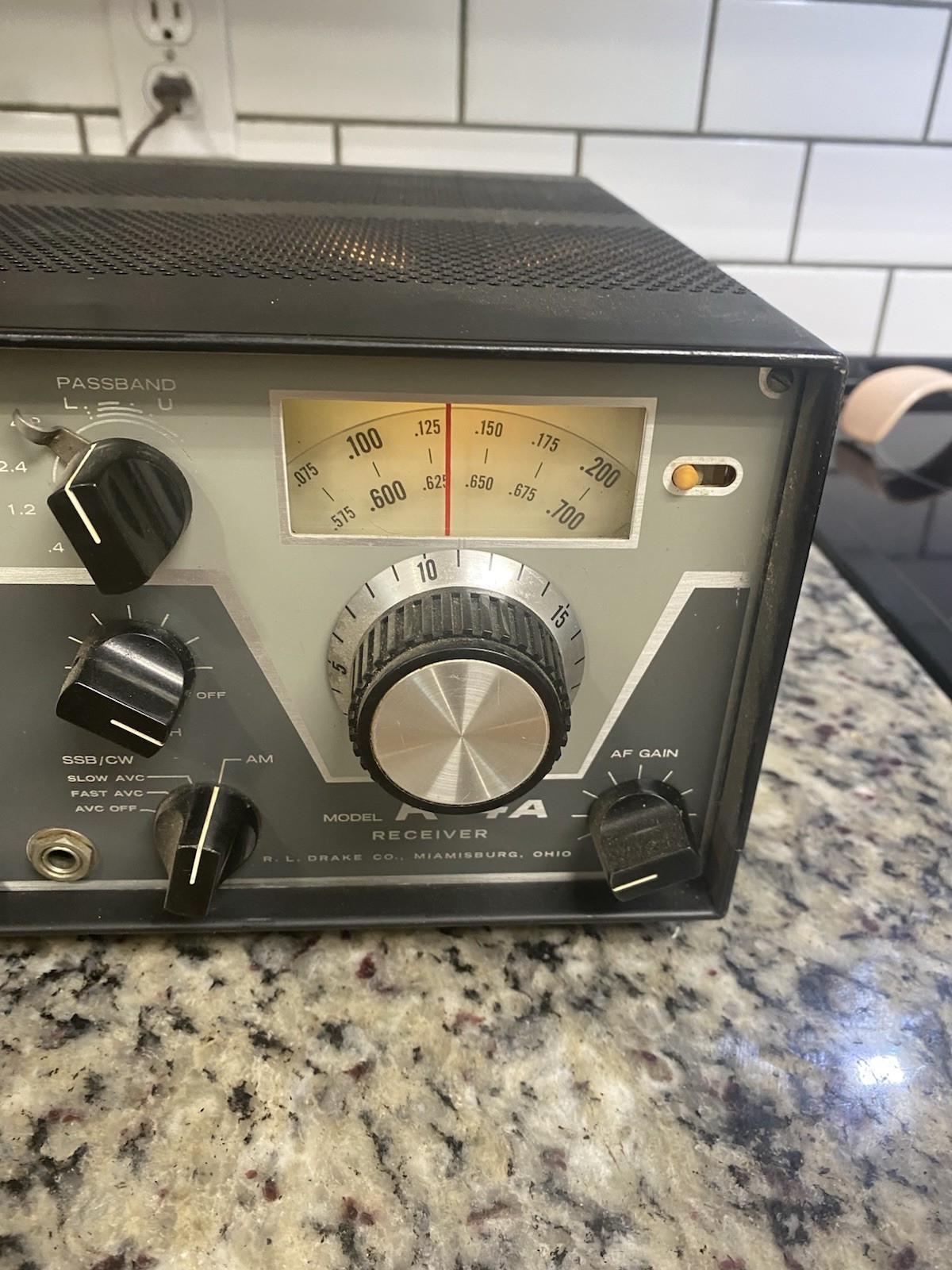 Drake R-4A Vintage Ham Radio Communications Receiver