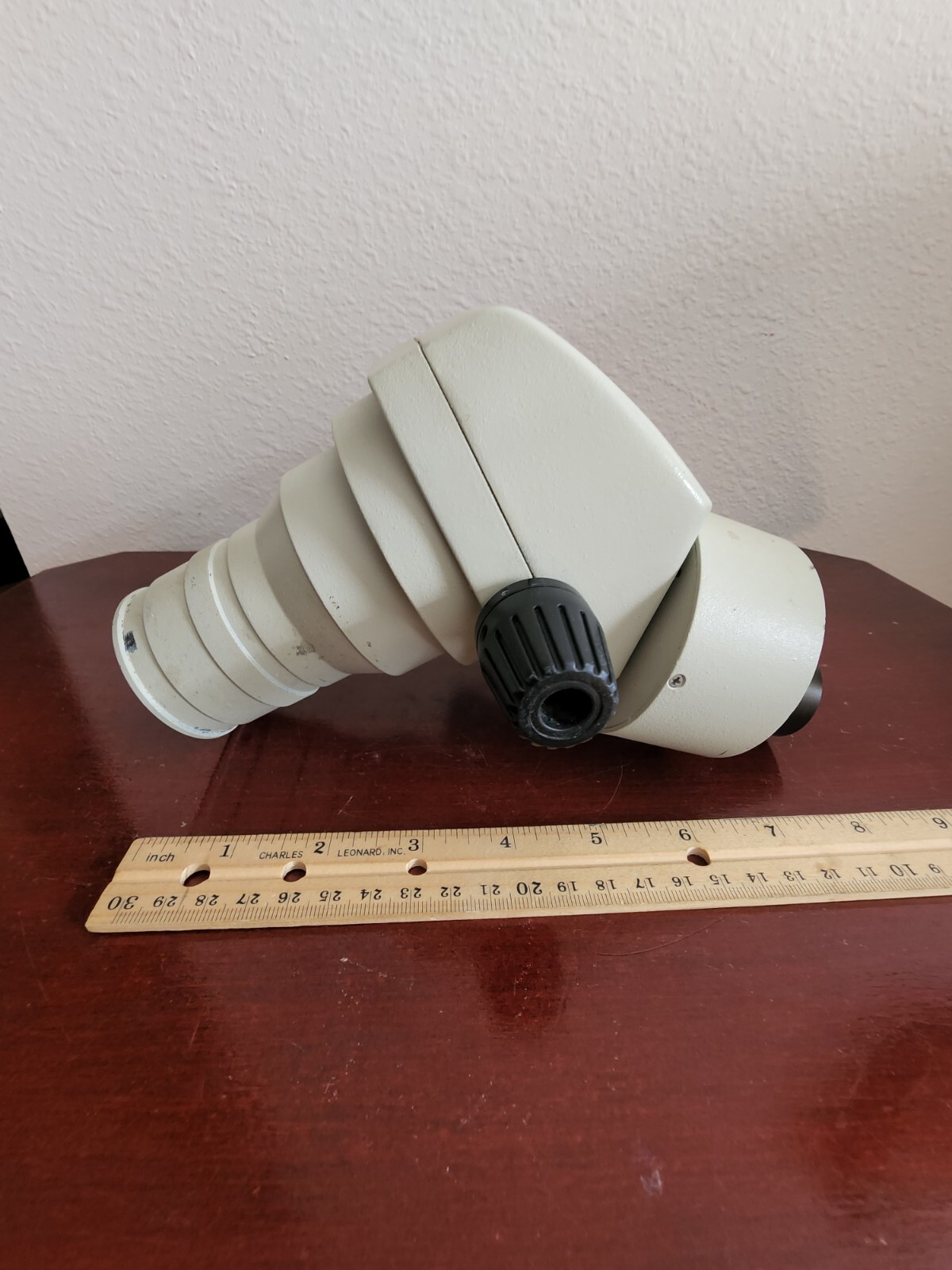 LW SCIENTIFIC VISION 1X & 2X MICROSCOPE BODY. W/PLAN 10X22 EYEPIECE. WORKS