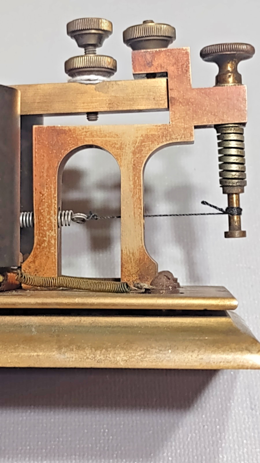 1880'S ATTRIBUTED GAMEWELL FIRE ALARM TELEGRAPH CO, BOSTON BRASS BASE