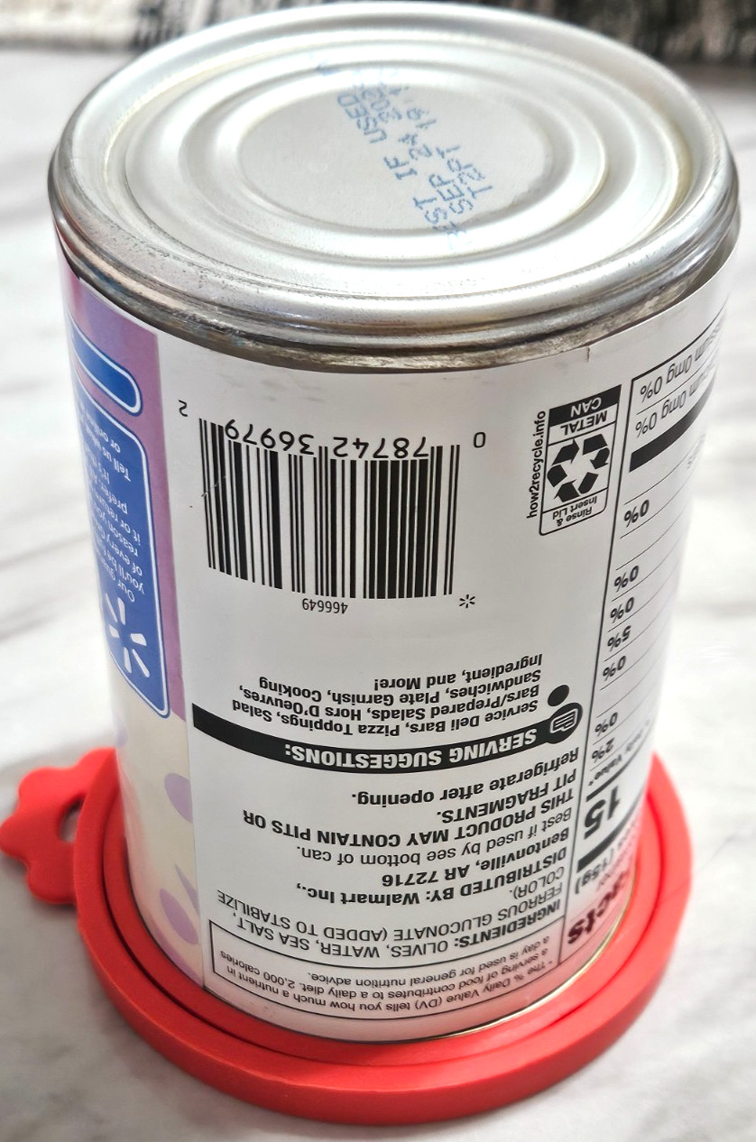 2 Pack Pet Food Can Covers Universal Can Lids Safe/Silicone Dogs Cats and more