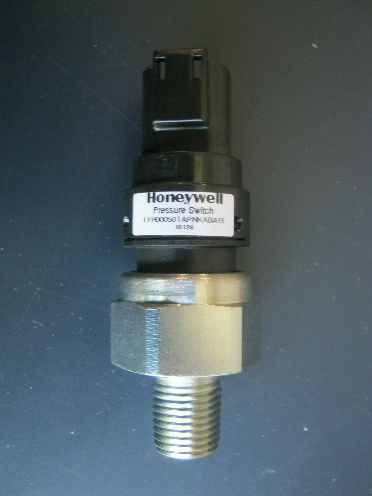 NEW Honeywell Industrial Pressure Switch Sensor LER00050TAPNKABA15