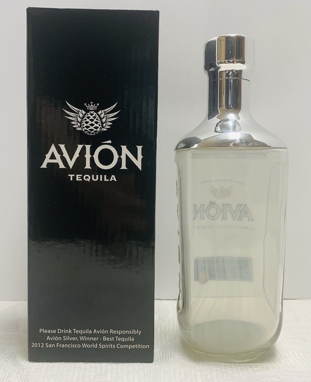 Avion Silver Tequila Ultra Premium Glass & Brushed Stainless Steel Shaker New