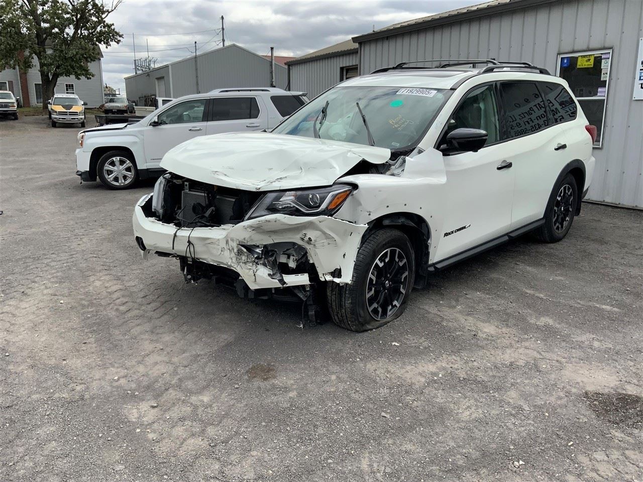 2017-2020 Nissan Pathfinder Driver Side Obstacle Radar Unit PN-284K06KA3A OEM