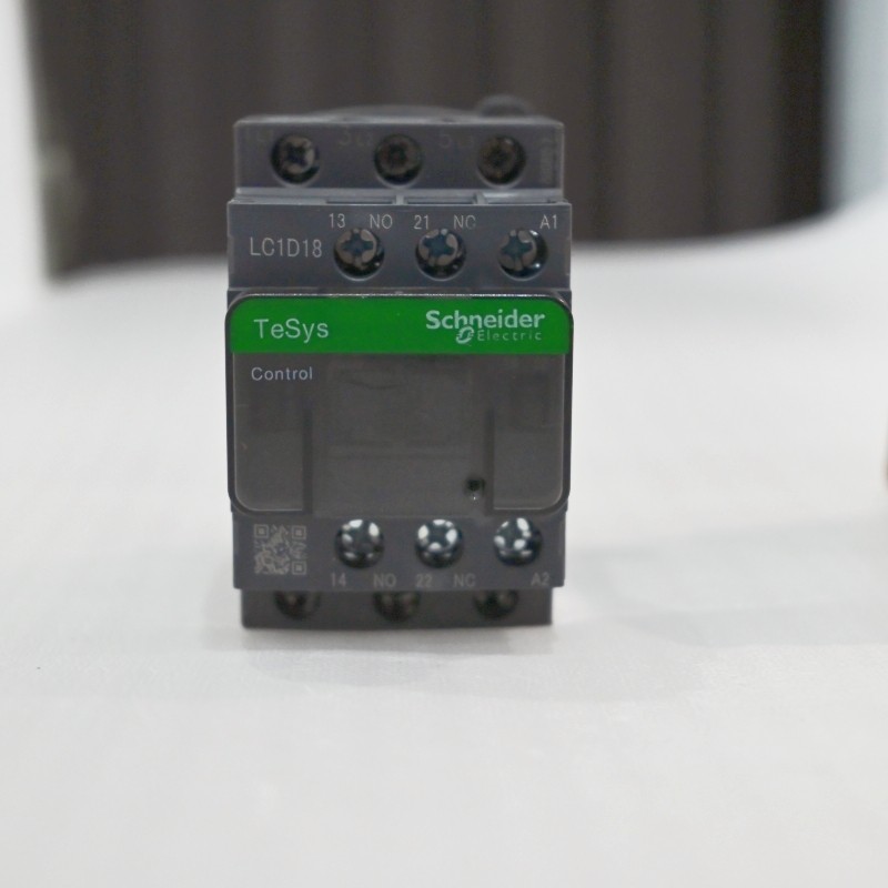 1PC LC1D18G7 Schneider New Contactor: 3-Phase 3NO, 120VAC 50/60Hz Coil, US Stock