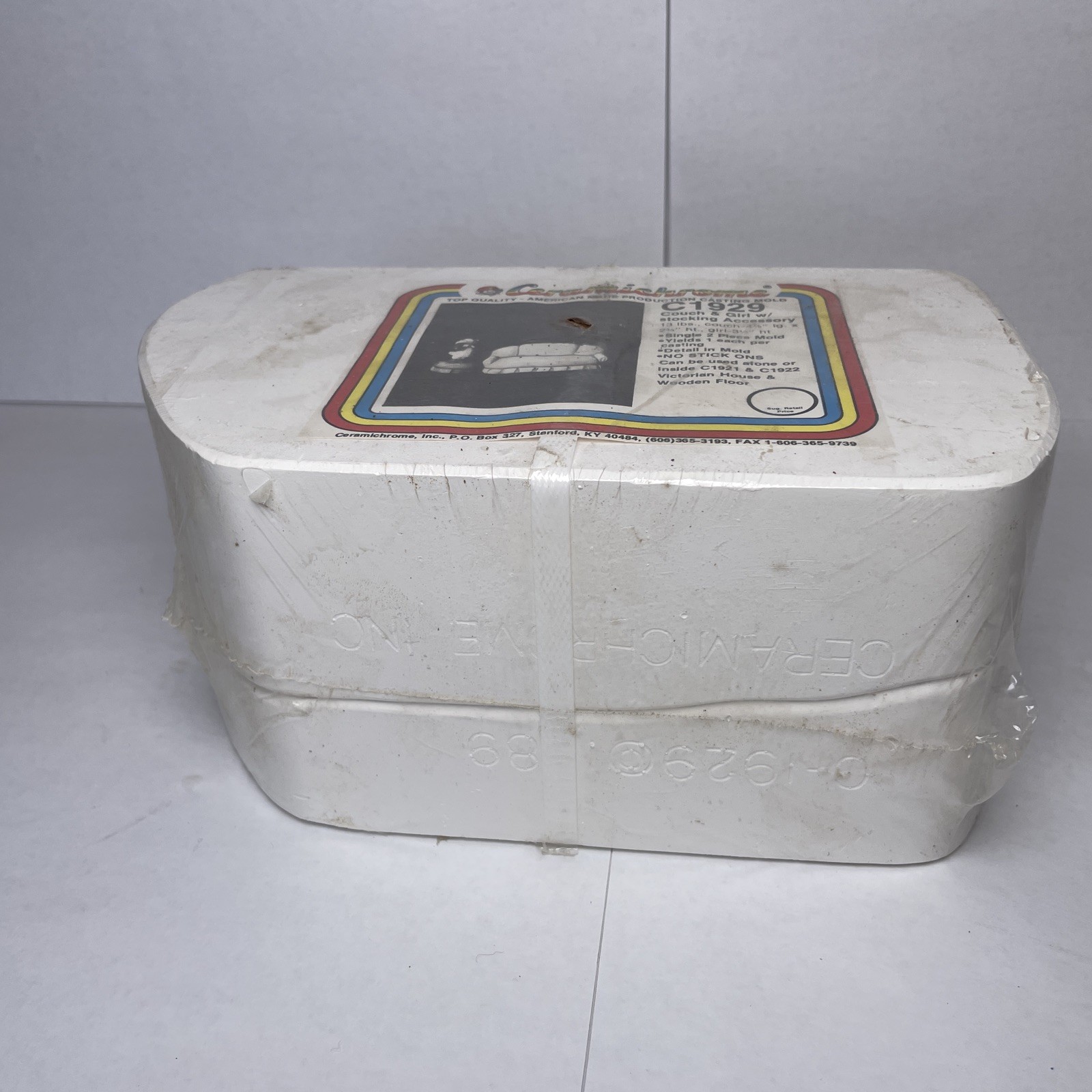 Ceramichrome C-1929 Cast Couch & Girl Slip Casting Pour Ceramic Mold 1989 NEW