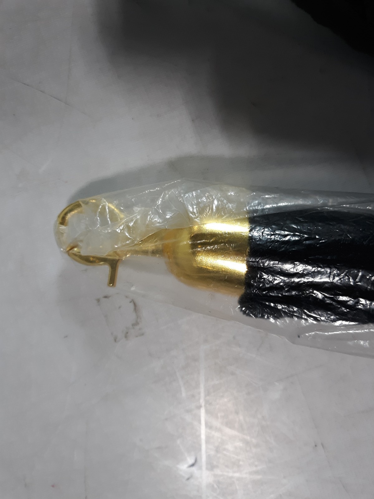 5ft Black Velvet Stanchion Rope Gold Clip Barrier Crowd Control - Lot of 6