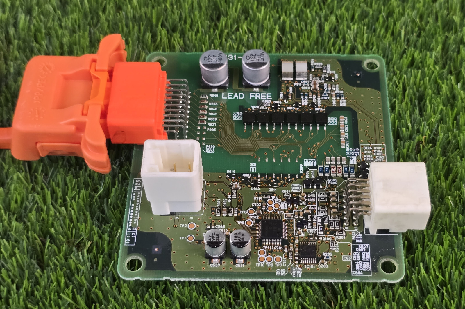 Toyota Prius C 2012-2017 Hybrid Battery Voltage sensor 89892-52010 with wire OEM