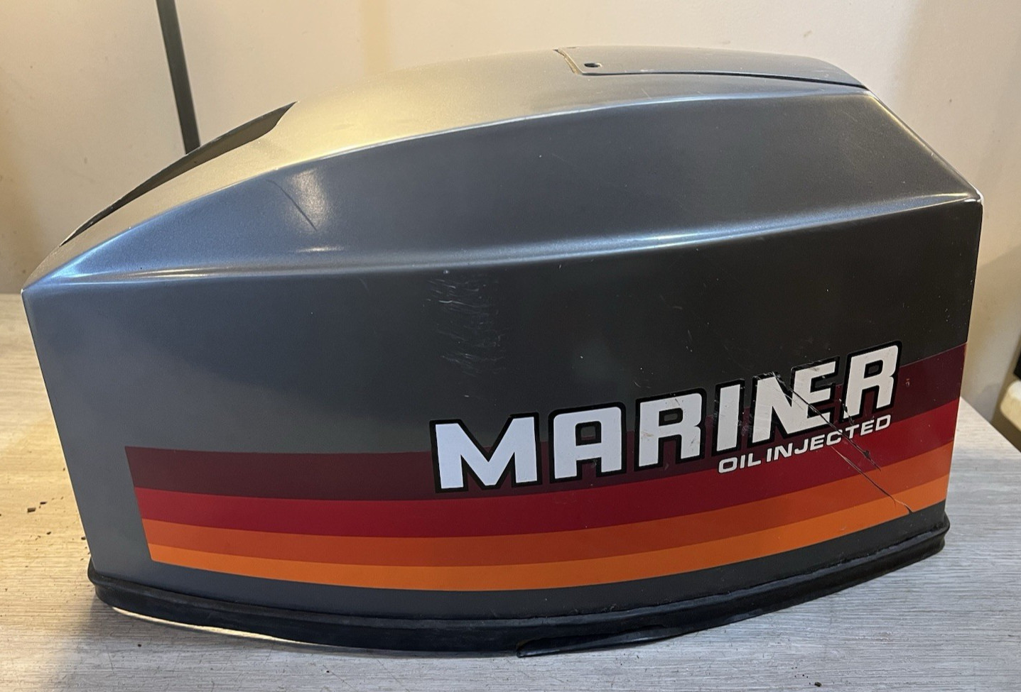 Mariner outboard 30 hp top cowl 9370M
