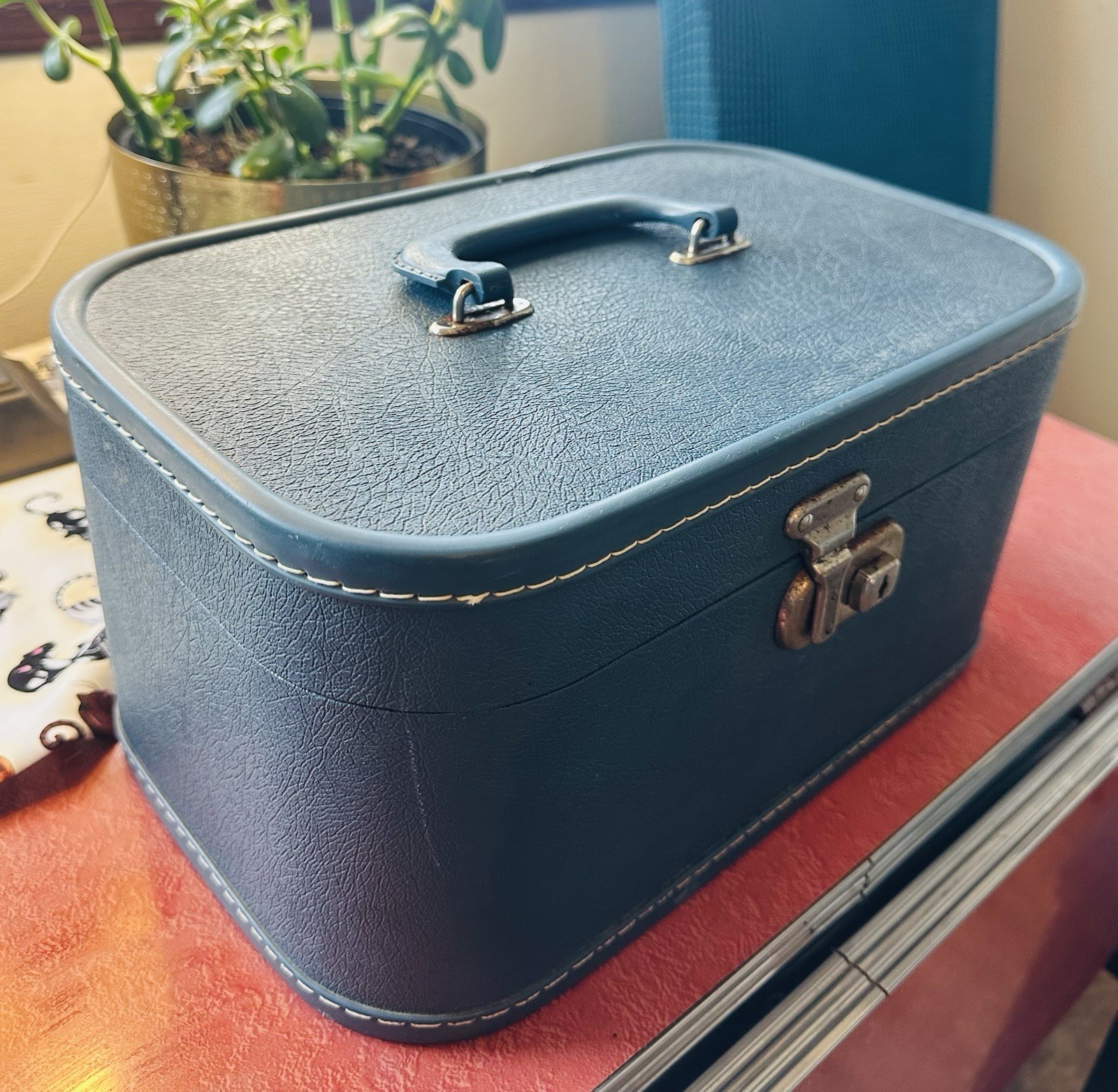 Vintage Bartender / Bartending Portable Cocktail Traveling Bar Kit With Case