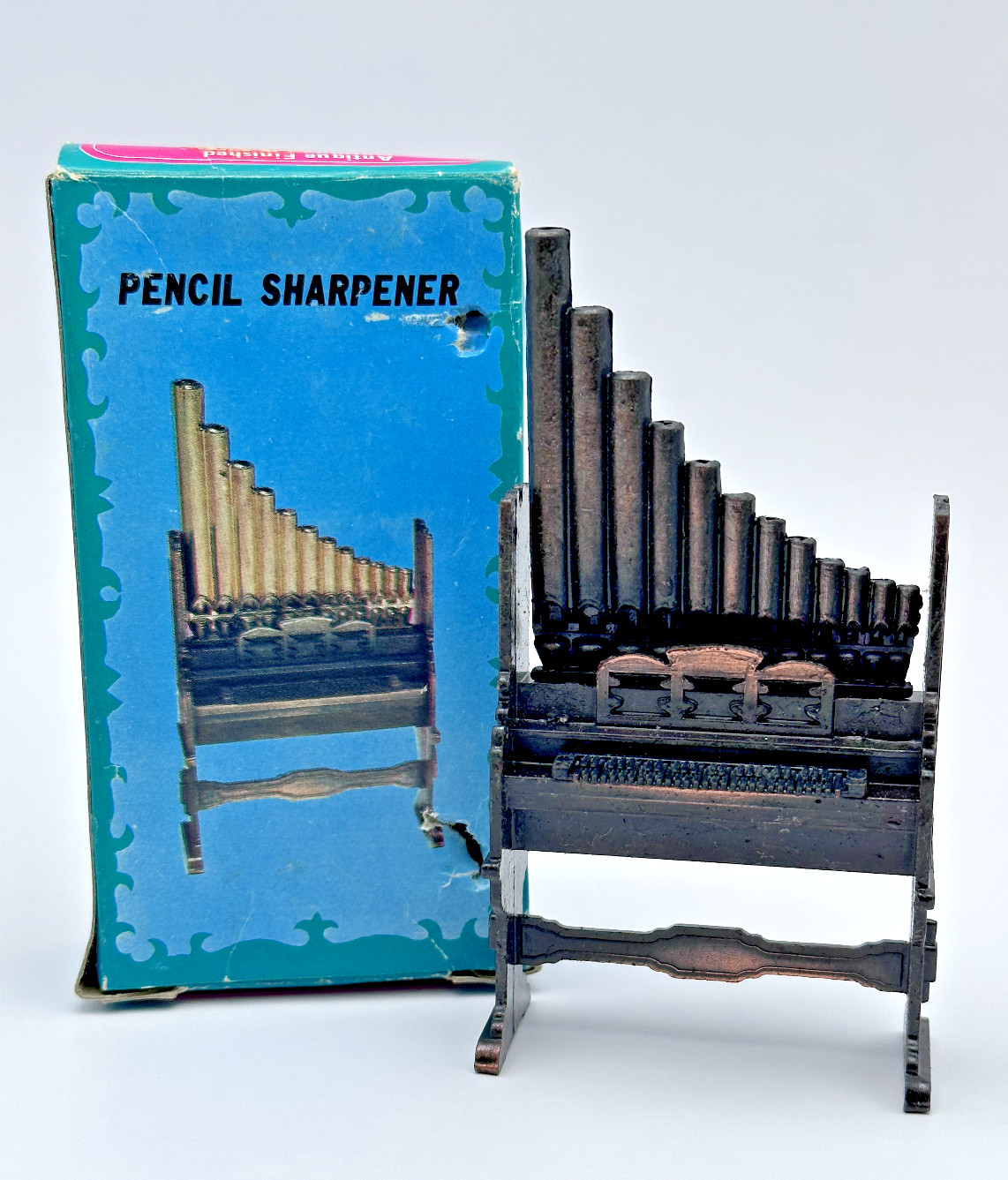 VINTAGE MINIATURE CAST IRON PIPE ORGAN - PENCIL SHARPENER - BOX - A427