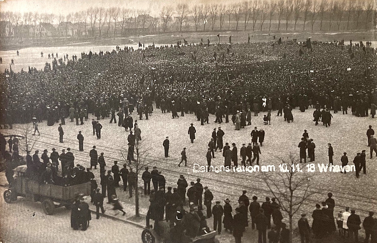 POST-WW1 GERMAN FREIKORPS WILHELMSHAVEN DEMONSTRATION PHOTO POSTCARD RPPC