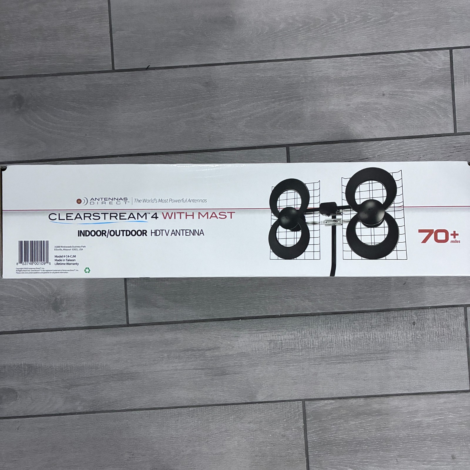 ANTENNAS DIRECT TV Antenna ClearStream 4 w/ Mast HDTV Indoor Outdoor NEW IN BOX