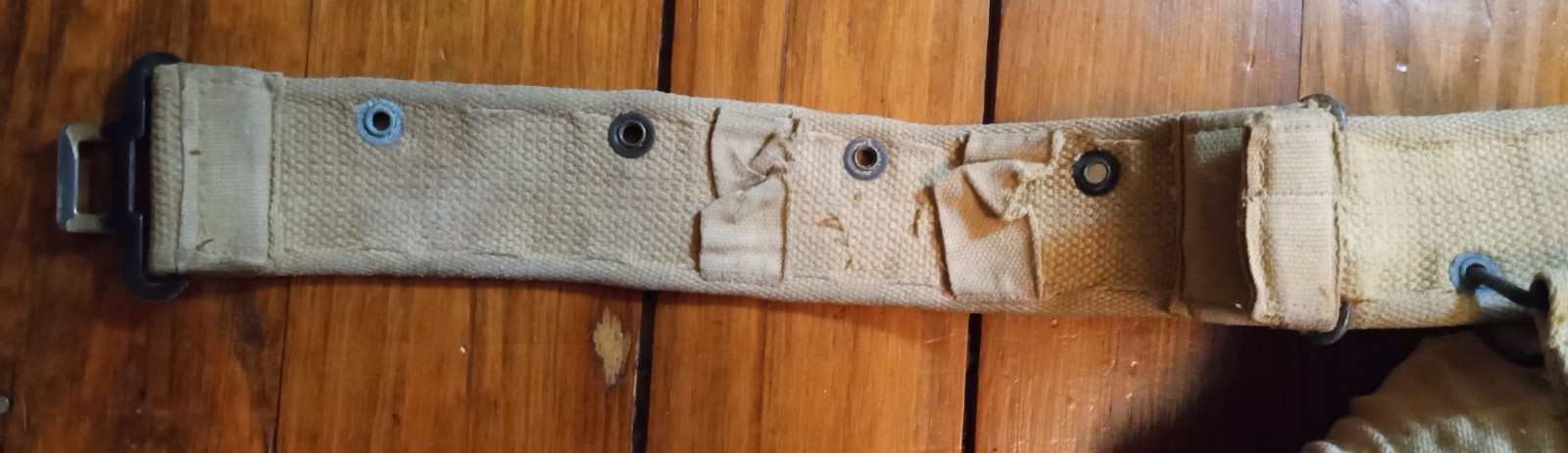 Iraqi Equipment Belt & Canteen w Cup & Cover Brit Patt 44 Khaki Lot 70s 90s OIF