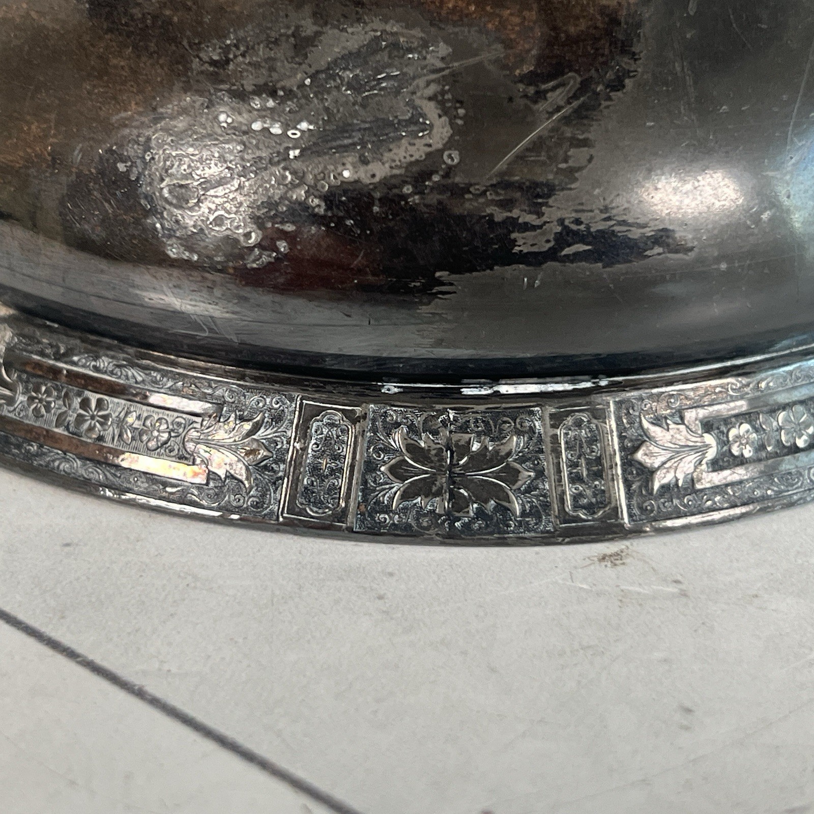 Antique 1800's Wilcox Silver Plate Cruet Condiment Set #0578 6 Etched Bottles