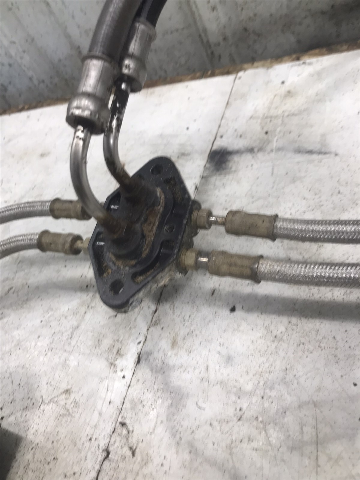 Mercury marine MerCruiser Alpha Bravo trim tilt lift hydraulic cylinders NO SALT