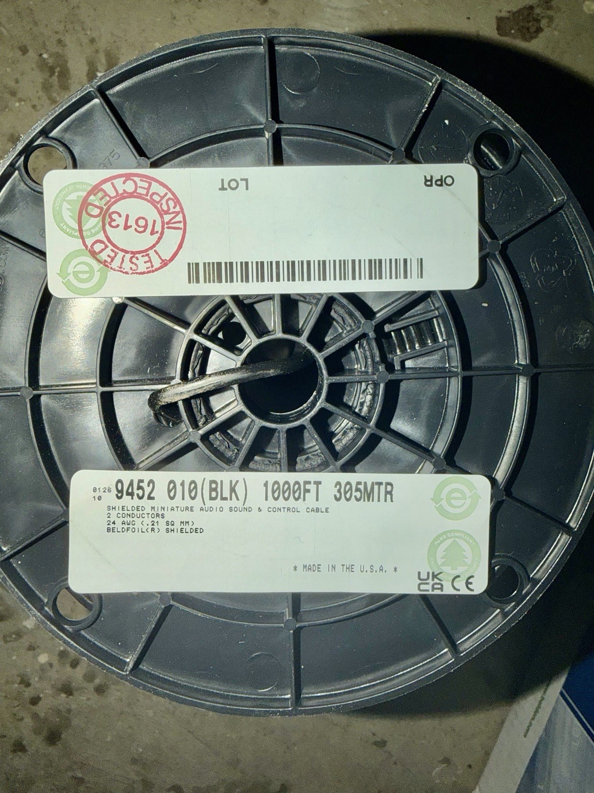 1000' Belden 9452 24 AWG 2 Conductor Shielded Microphone Cable Black 200V