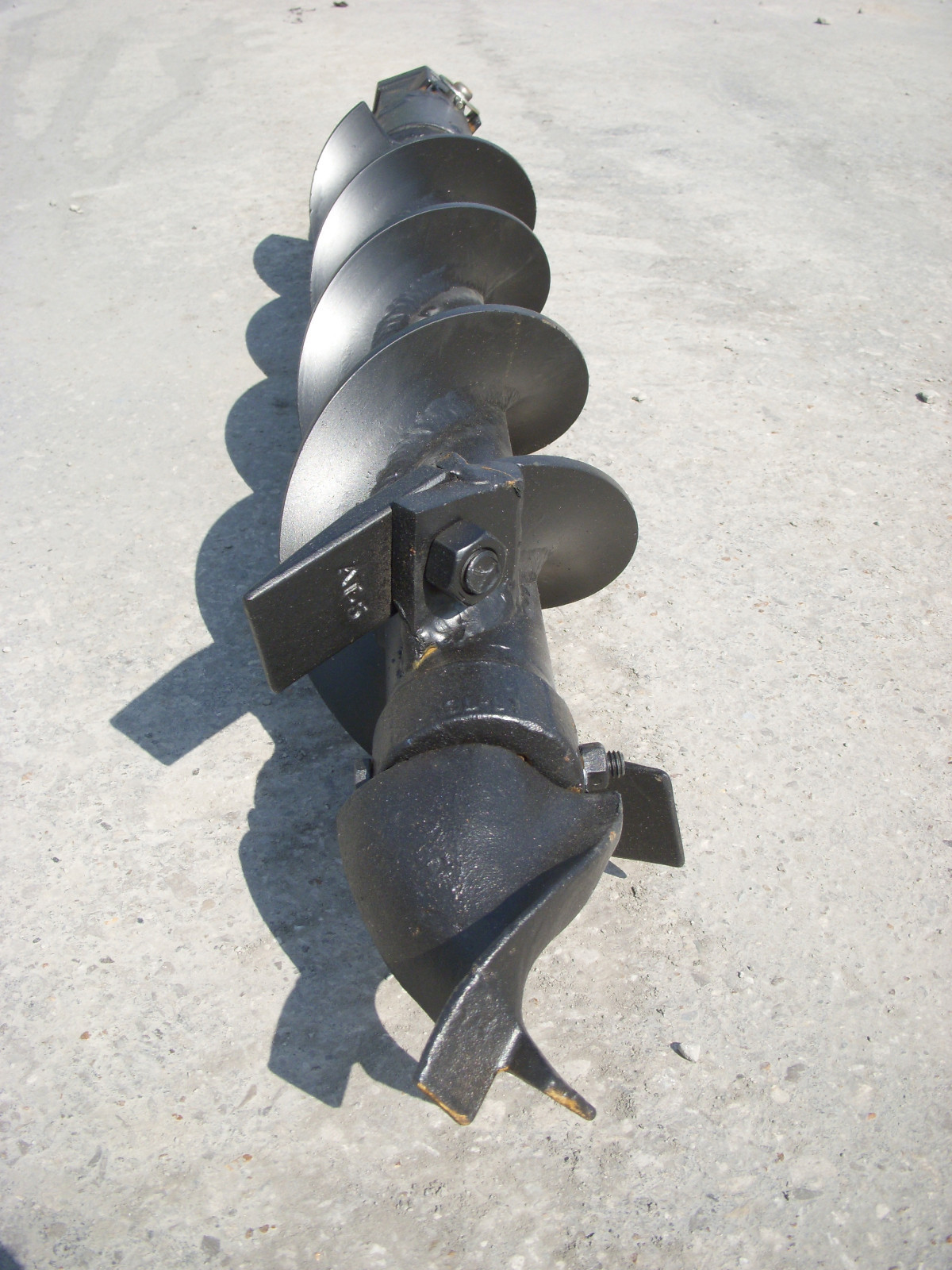 Lowe SQ-6-3 Skid Steer Auger Bit 6" Diameter, 2-9/16" Round Drive, 36" Tall