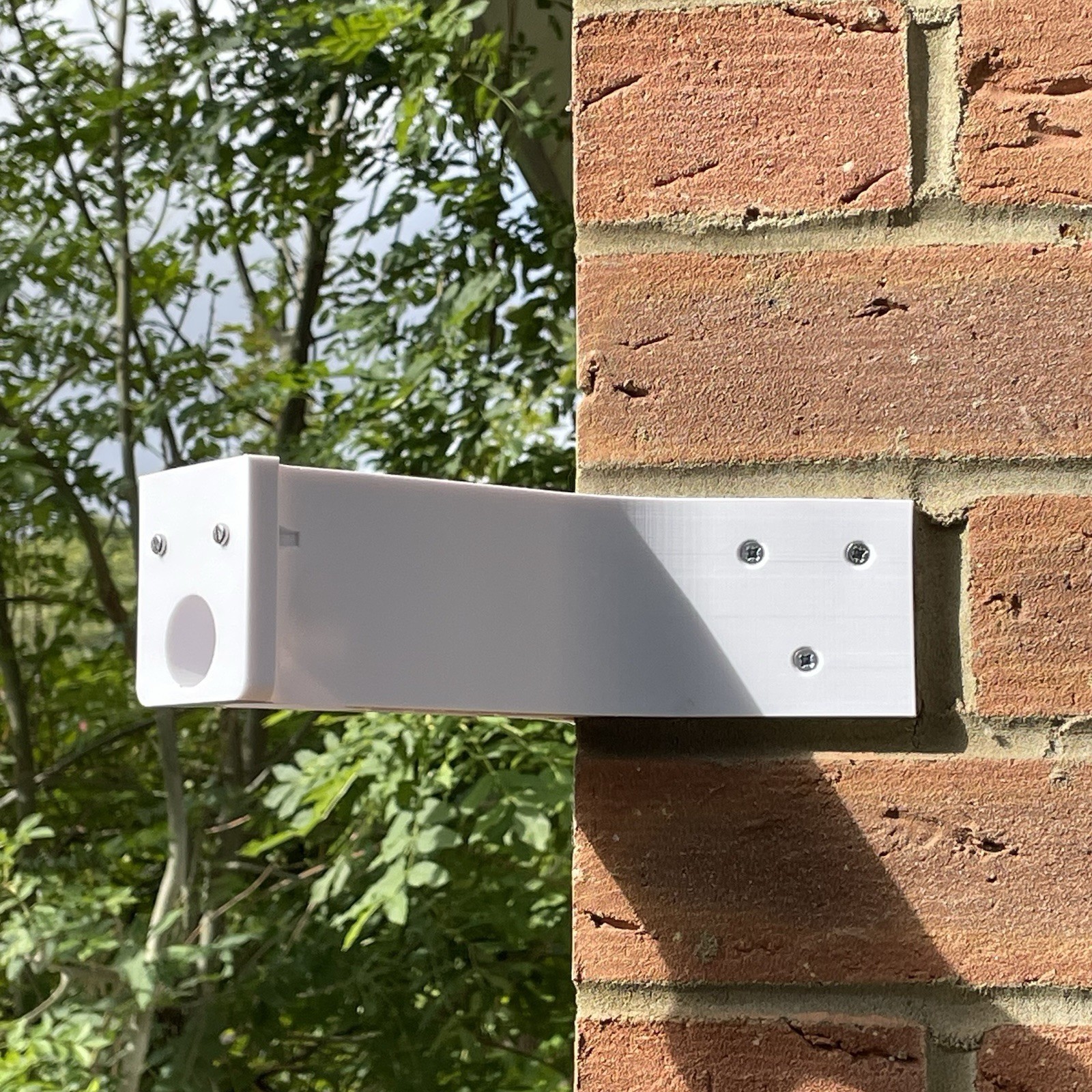 Eufy S4 Max NVR POE Corner Wall Mounting Bracket Arm Mount 130mm Long White