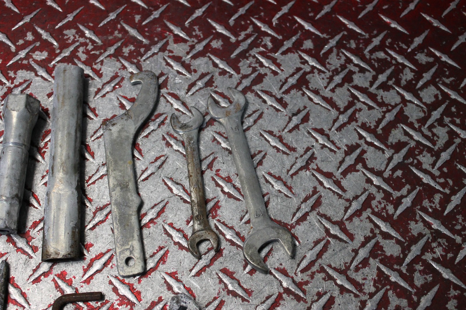 1999 - 2007 SUZUKI HAYABUSA GSX1300R OEM TOOL KIT & BAG DND