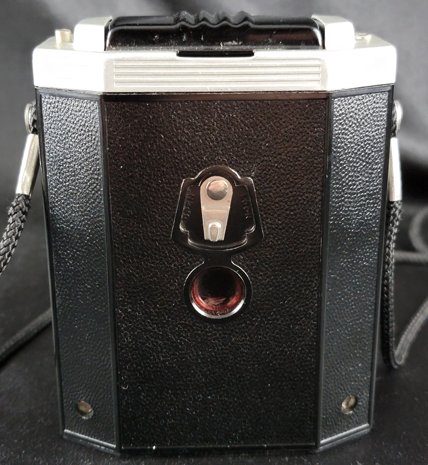 Vintage Eastman Kodak Brownie Reflex Synchro Model Camera Untested 127 Film