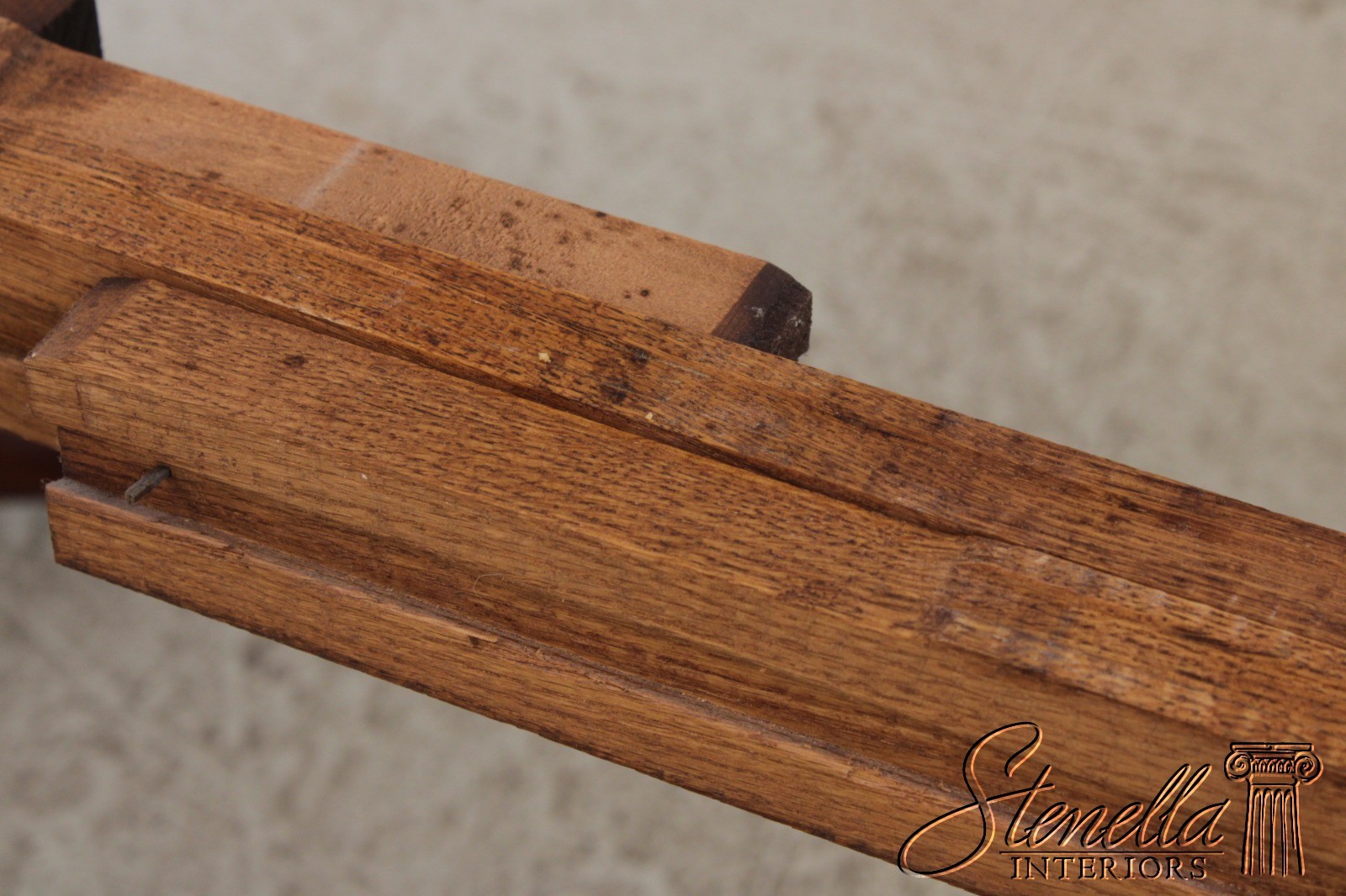 LF72273: HENKEL HARRIS Cherry Queen Anne Style Double Pedestal Dining Table