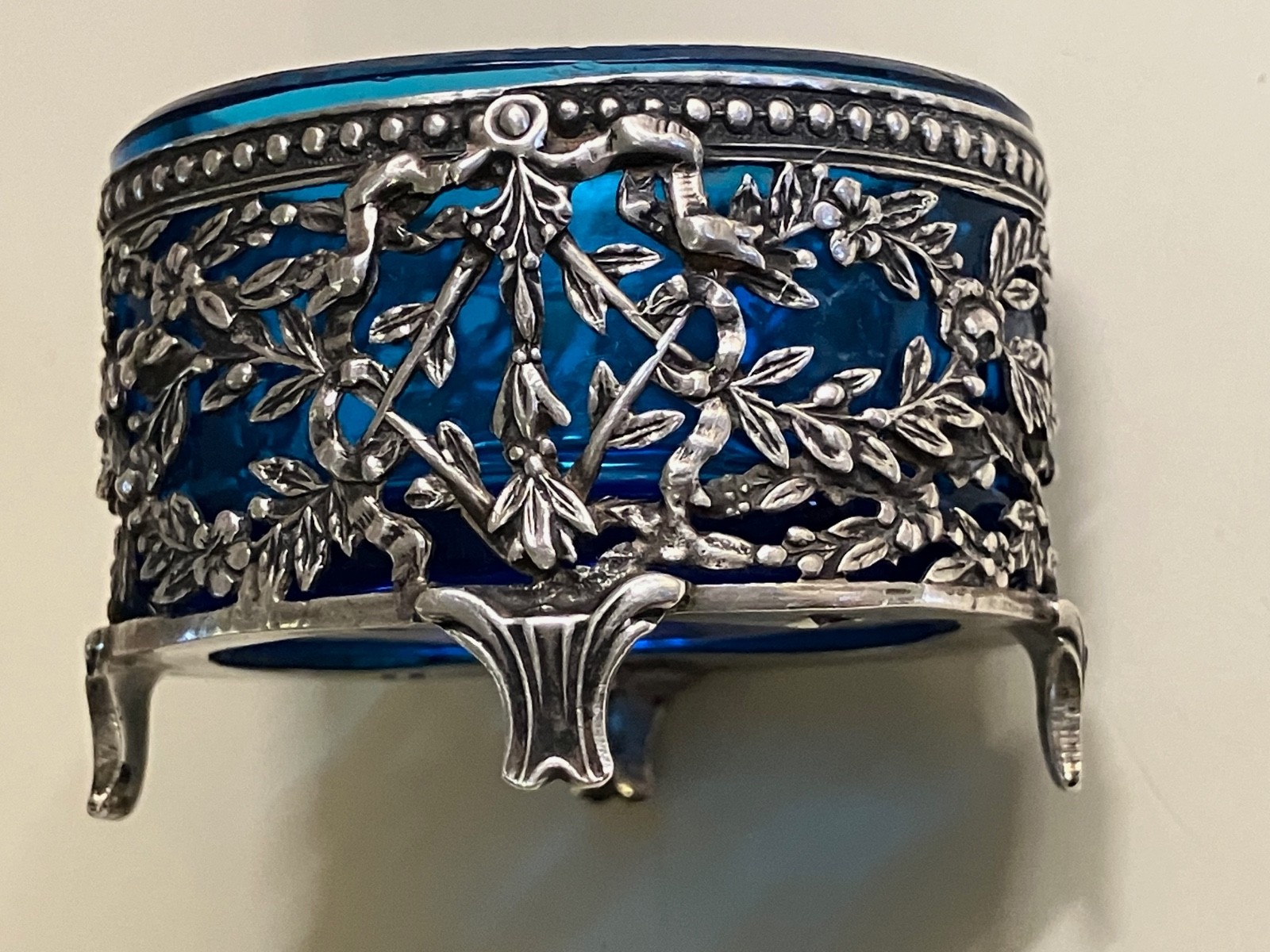 ANTIQUE SILVER FLORAL OPENWORK BLUE GLASS LINDED SALT CELLAR MASSAT FRERES PARIS