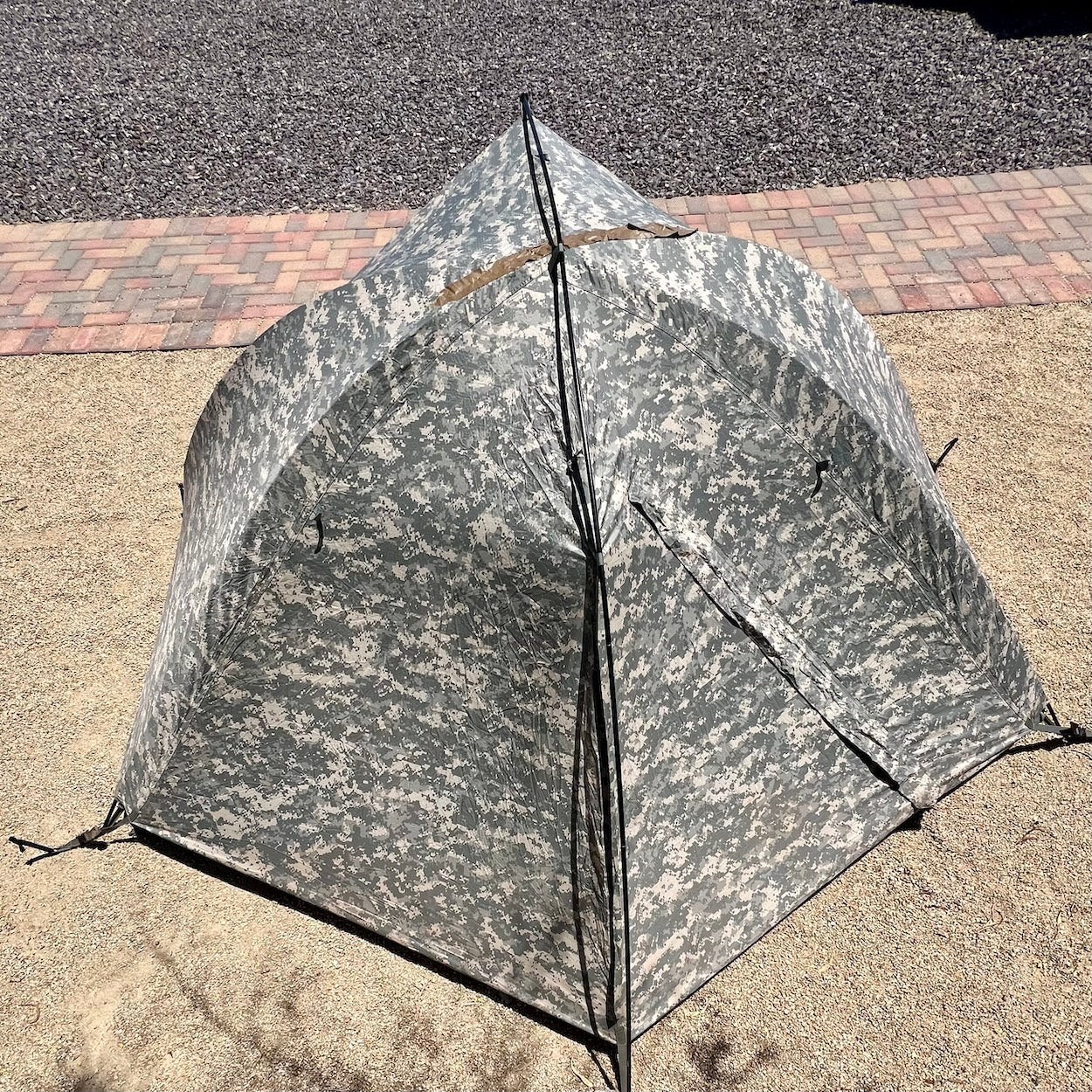 US Military Tent Combat Shelter System One-Person ACU Digital 072