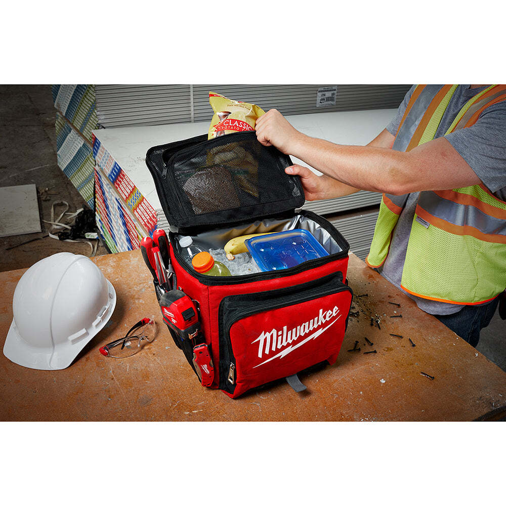 Milwaukee 48-22-8250 21.65-Quart Red Heavy Duty Ballistic Jobsite Cooler