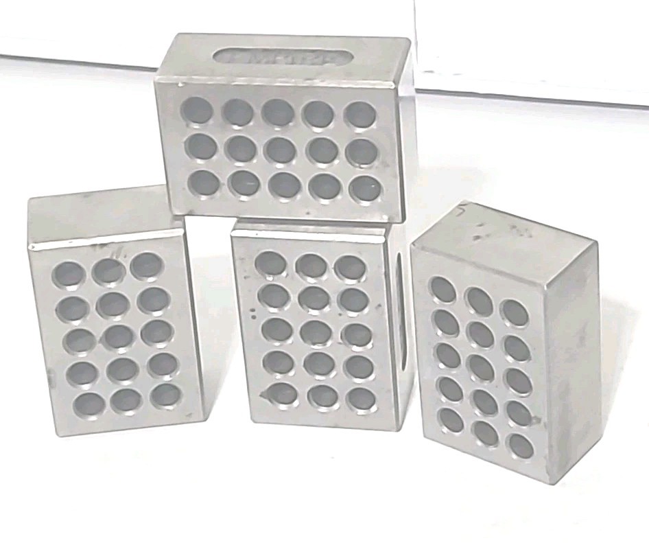 2 PAIR OF 1-2-3 STEEL SETUP / PARALLEL BLOCKS Approximately 1 1/4" X 2" X 3"